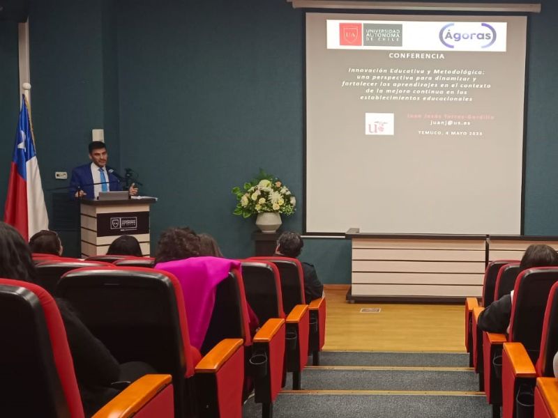 Conferencia "Innovación Educativa y Metodológica: una perspectiva para dinamizar y fortalecer los aprendizajes en el contexto de la mejora continua en los establecimientos educacionales"